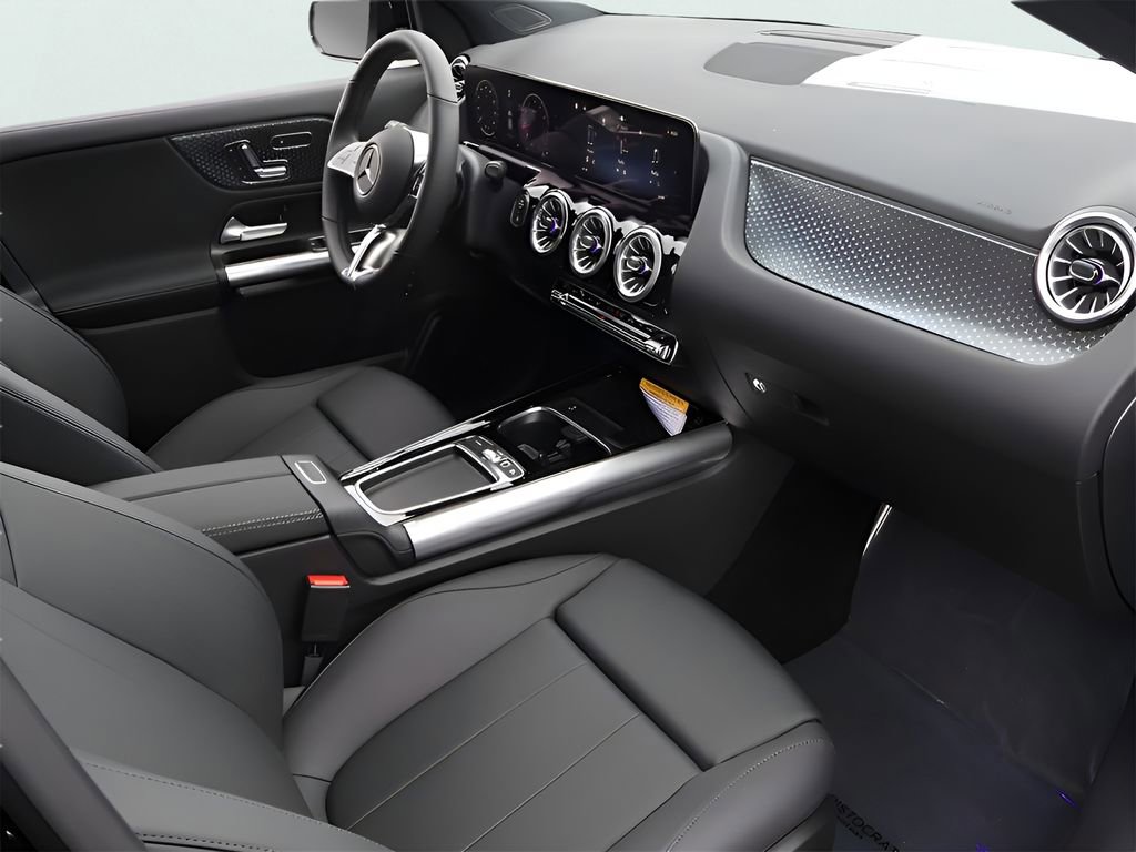 Certified 2025 Mercedes-Benz GLA 250 4MATIC image 20