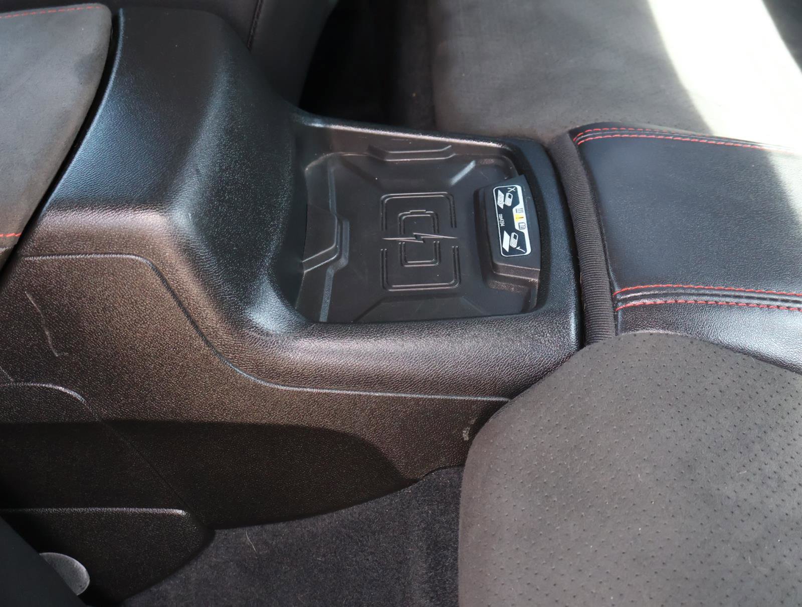 Used 2021 Chevrolet Camaro ZL1 image 19