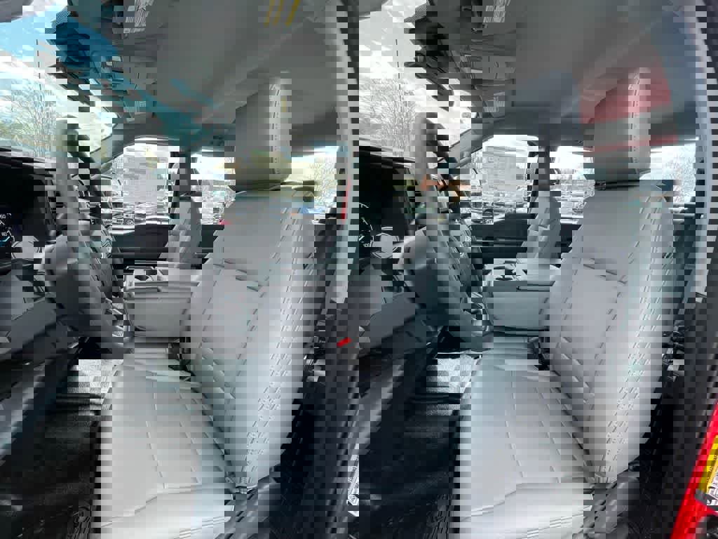 New 2025 Ford F250 XL w/ XL Chrome Package image 15