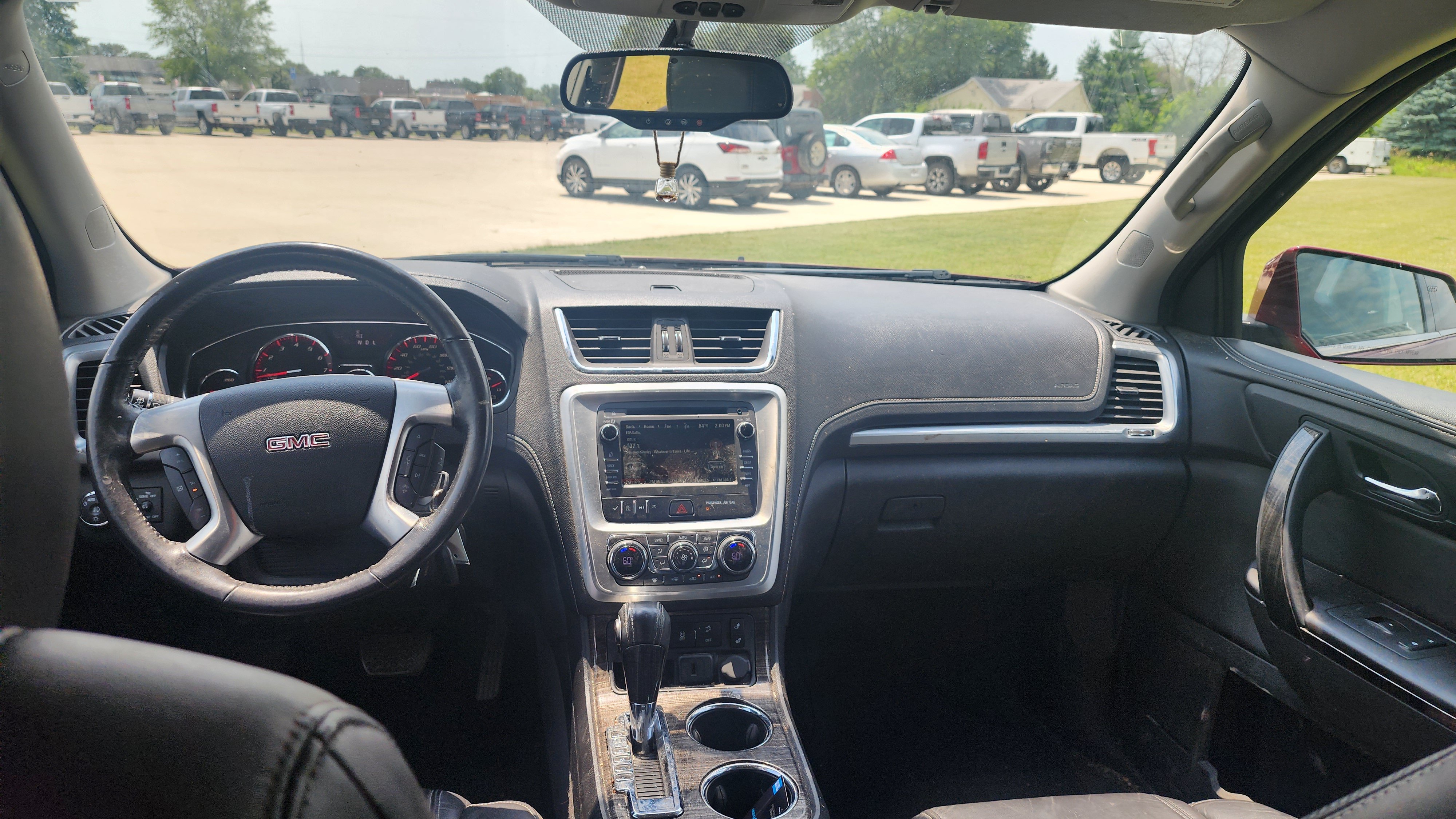 Used 2016 GMC Acadia SLT AWD/4WD image 8