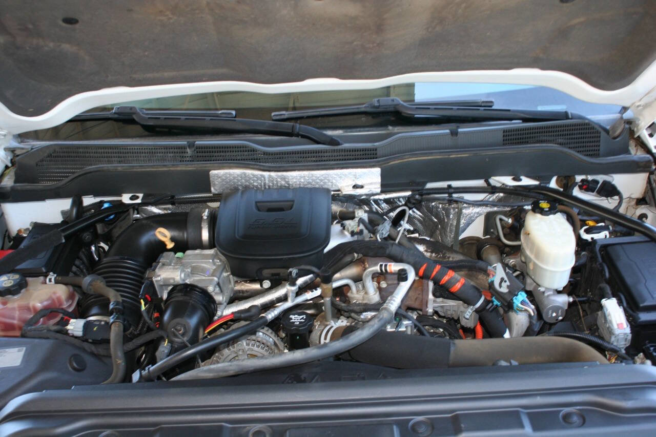 Used 2015 Chevrolet Silverado 2500 LTZ w/ Duramax Plus Package AWD/4WD image 12
