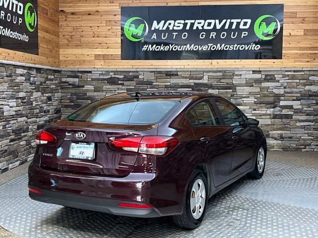 Used 2017 Kia Forte LX FWD image 9