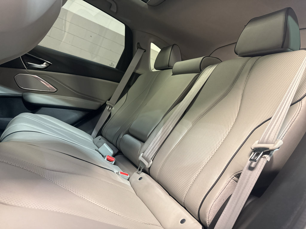 Used 2019 Acura RDX w/ Advance Package AWD/4WD image 32