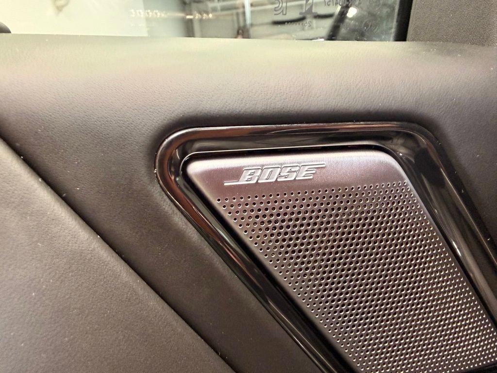 Used 2025 GMC Sierra 1500 AT4X image 28