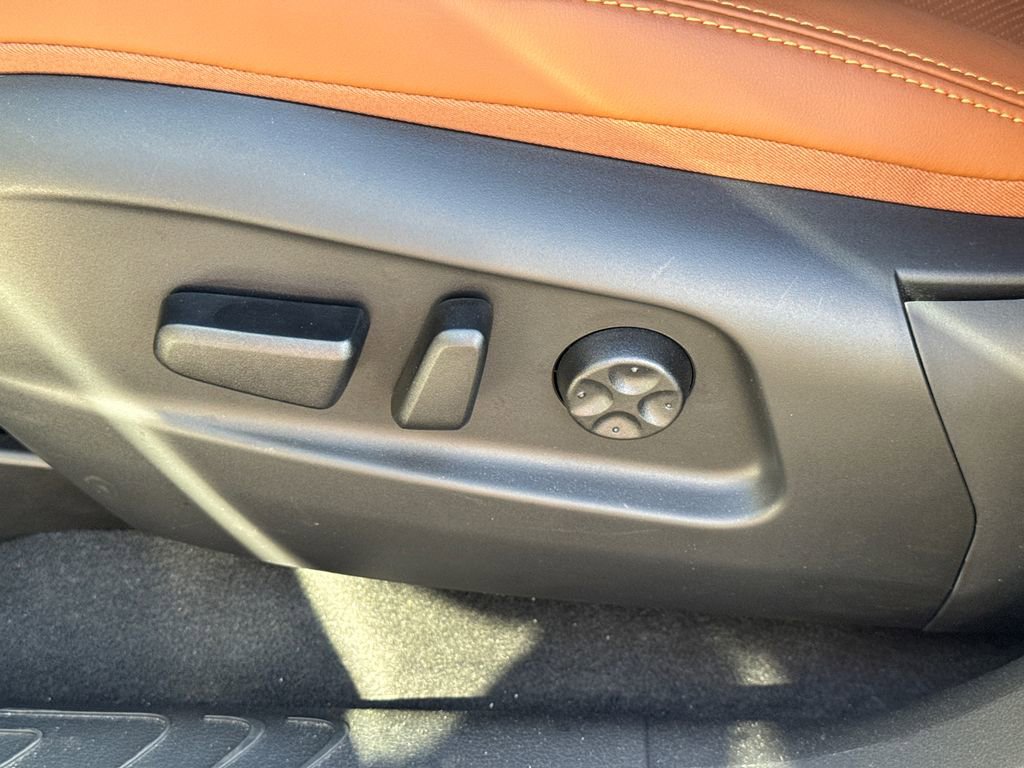 New 2025 VinFast VF 8 Plus AWD/4WD image 25