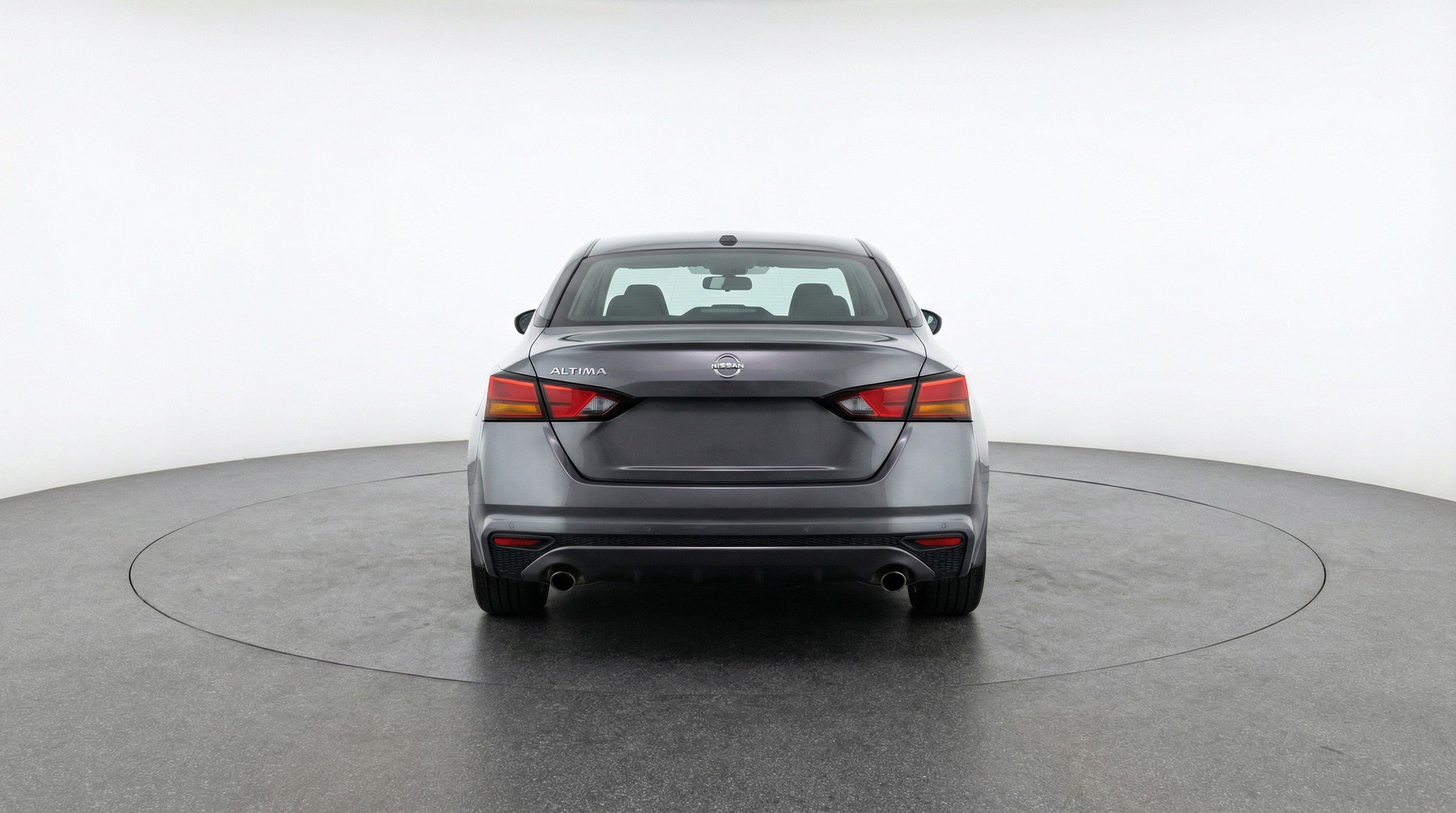 Used 2025 Nissan Altima 2.5 SV FWD image 7