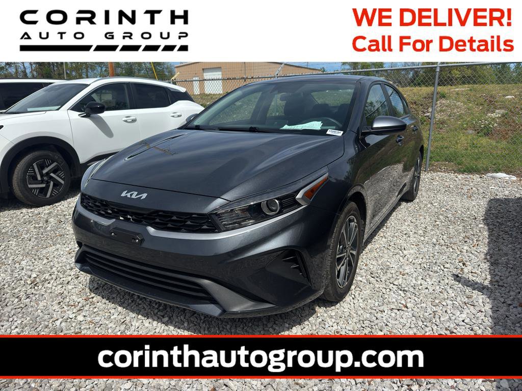 Used 2023 Kia Forte LXS image 2
