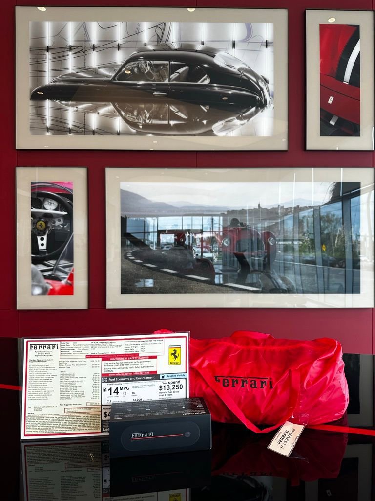Used 2024 Ferrari 812 Competizione image 4