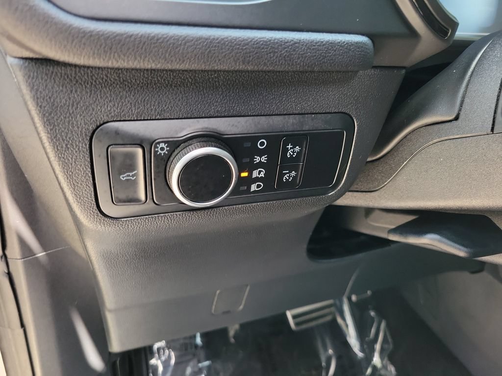 Certified 2023 Ford Escape ST-Line w/ Tech Pack #1 FWD image 18