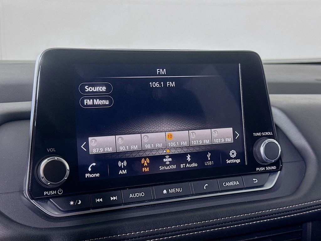 Used 2024 Nissan Rogue S image 24