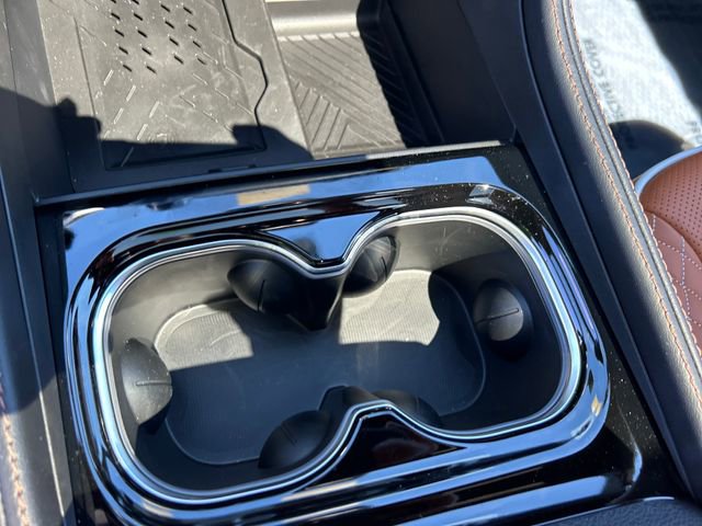 New 2026 Chrysler Pacifica Pinnacle image 21