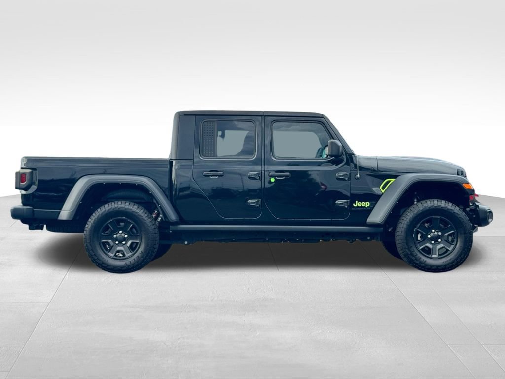 Used 2022 Jeep Gladiator Mojave w/ Trailer Tow Package AWD/4WD image 8