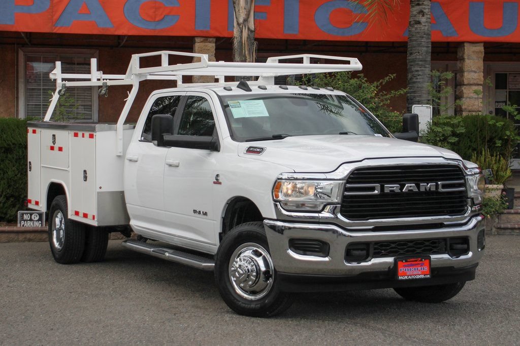 Used 2021 RAM 3500 Big Horn AWD/4WD image 2