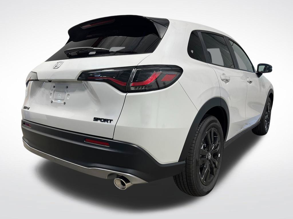 Certified 2026 Honda HR-V Sport image 6