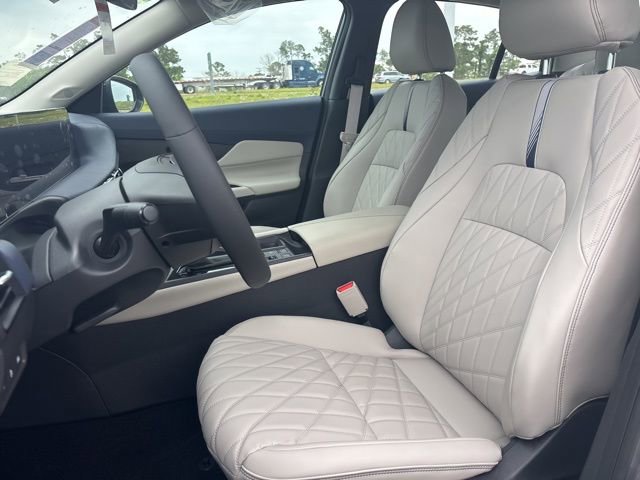 New 2026 Nissan Sentra SL w/ Floor Mat Package FWD image 17