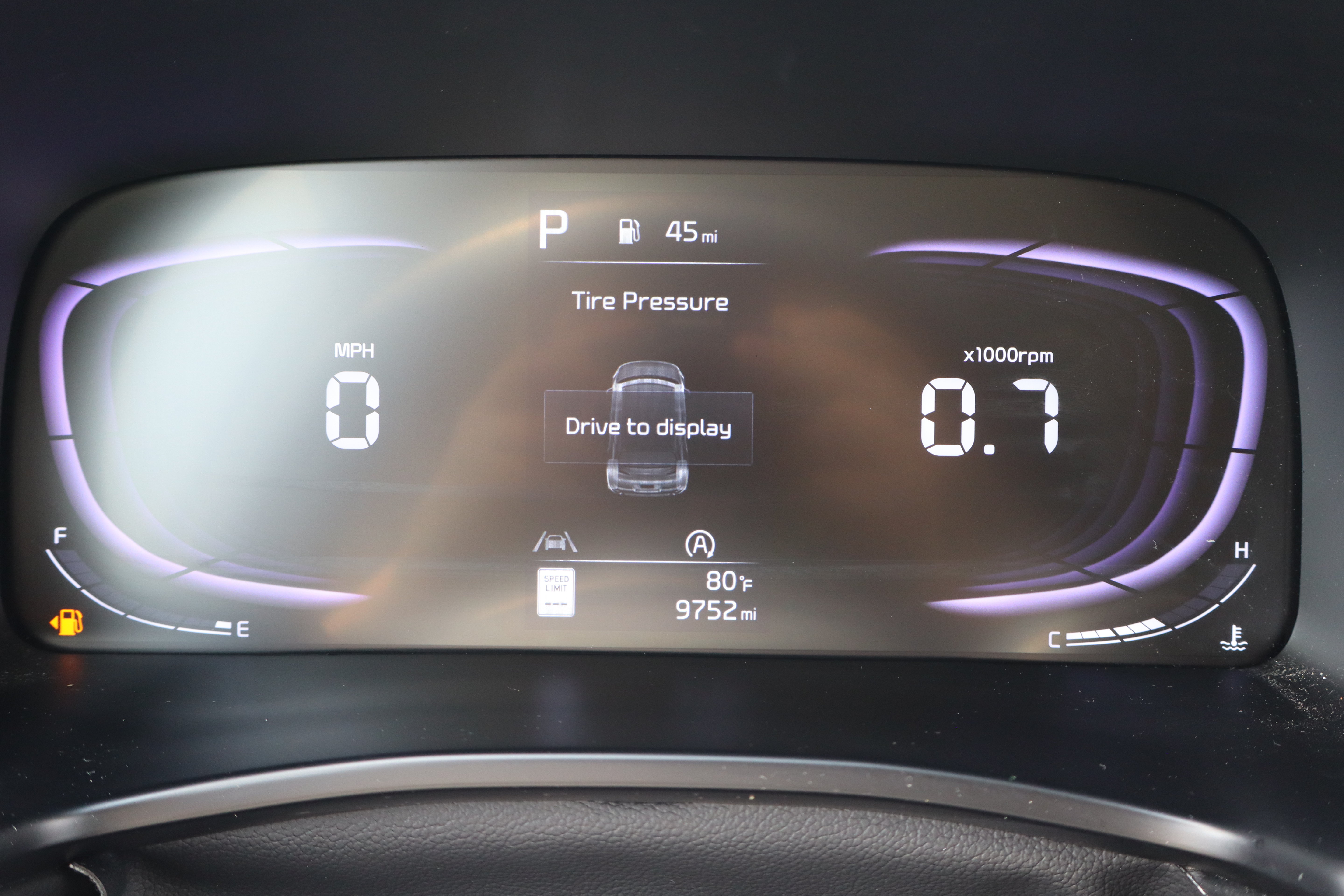 Used 2025 Kia Soul LX w/ LX Technology Package FWD image 23