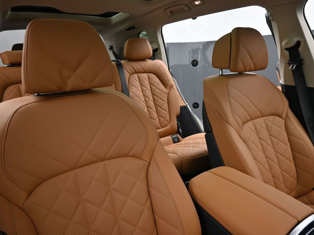 New 2025 BMW X7 xDrive40i image 29