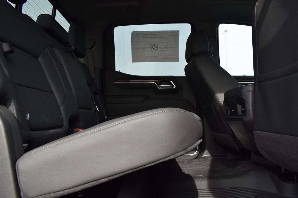 New 2026 Chevrolet Silverado 1500 LT Trail Boss w/ LT Trail Boss Premium Package image 9