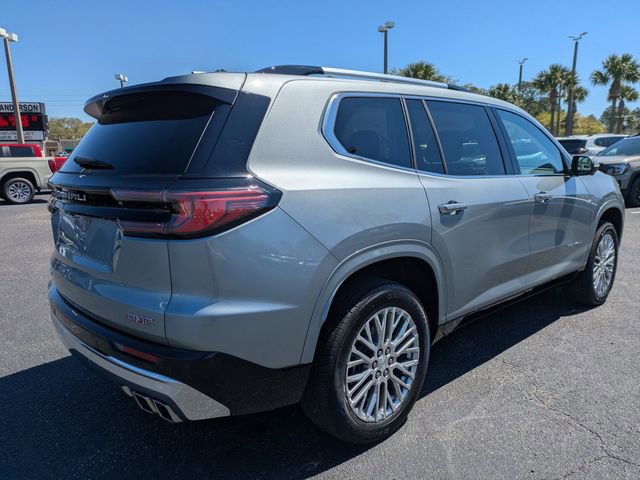 Used 2025 GMC Acadia Denali image 4