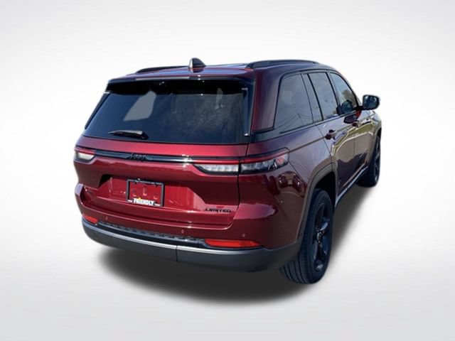 Used 2023 Jeep Grand Cherokee Limited w/ Luxury Tech Group II AWD/4WD image 8