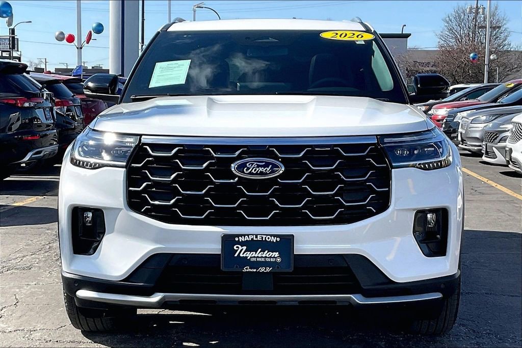 Used 2026 Ford Explorer Platinum image 2