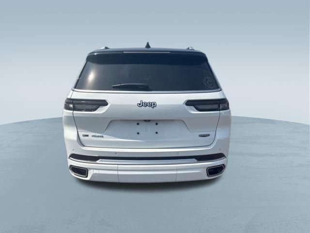 Used 2023 Jeep Grand Cherokee L Summit w/ Luxury Tech Group V image 8