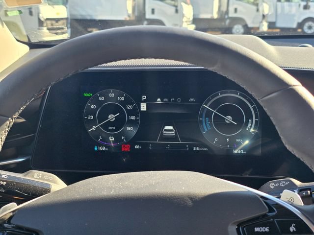Certified 2024 Kia Niro Wind w/ Wind Preserve Package FWD image 26