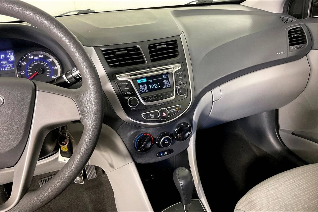 Used 2017 Hyundai Accent SE image 9