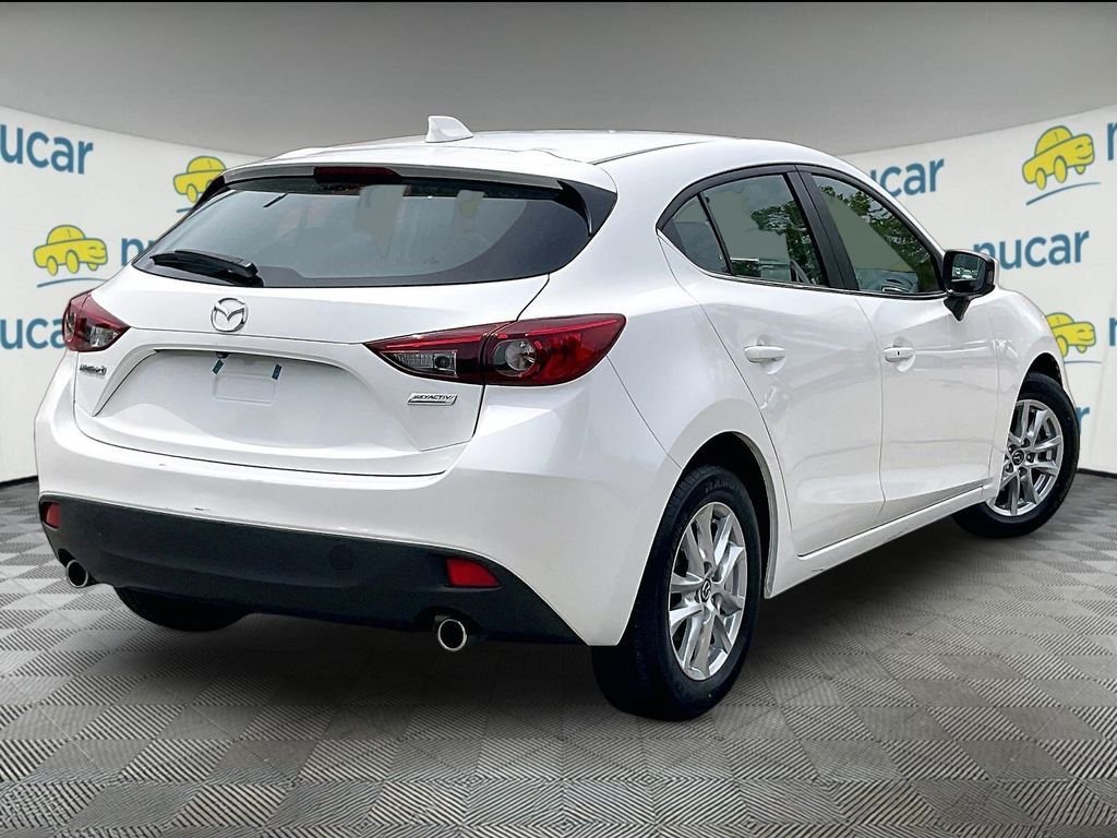Used 2016 MAZDA MAZDA3 i Touring w/ Popular Equipment Package FWD image 6
