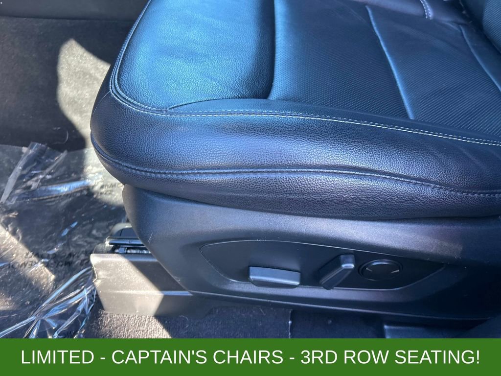 Used 2022 Ford Explorer Limited w/ Equipment Group 301A image 22