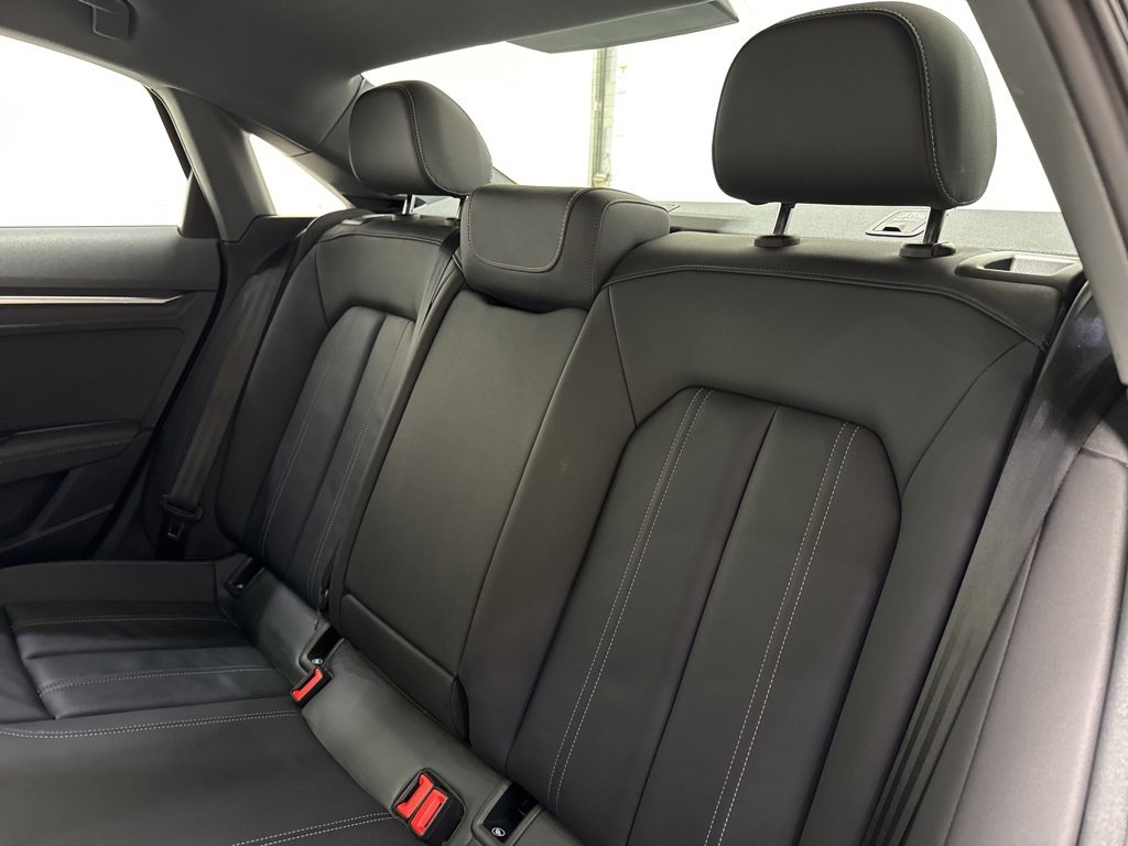 Used 2024 Audi A3 2.0T Premium image 31