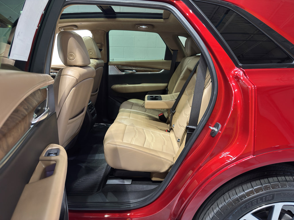 Used 2022 Cadillac XT5 Sportv w/ Platinum Package image 12
