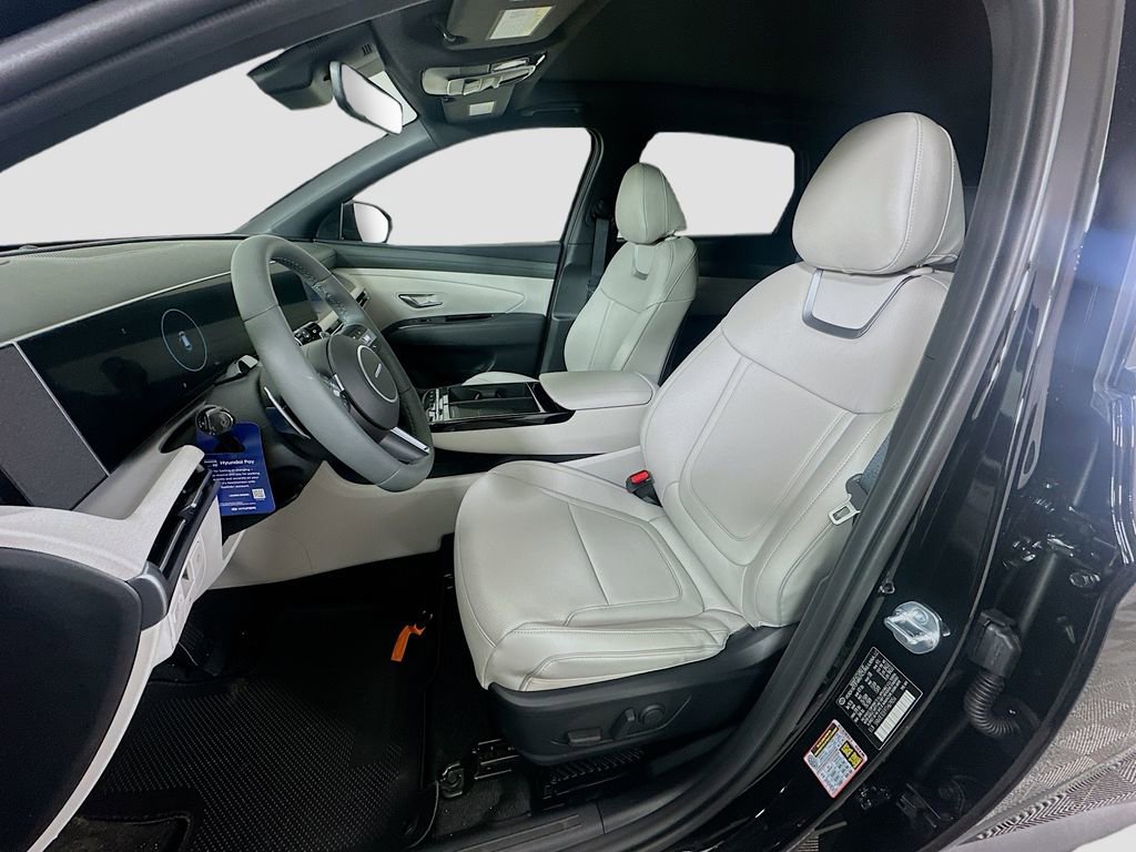 New 2026 Hyundai Tucson Limited image 16