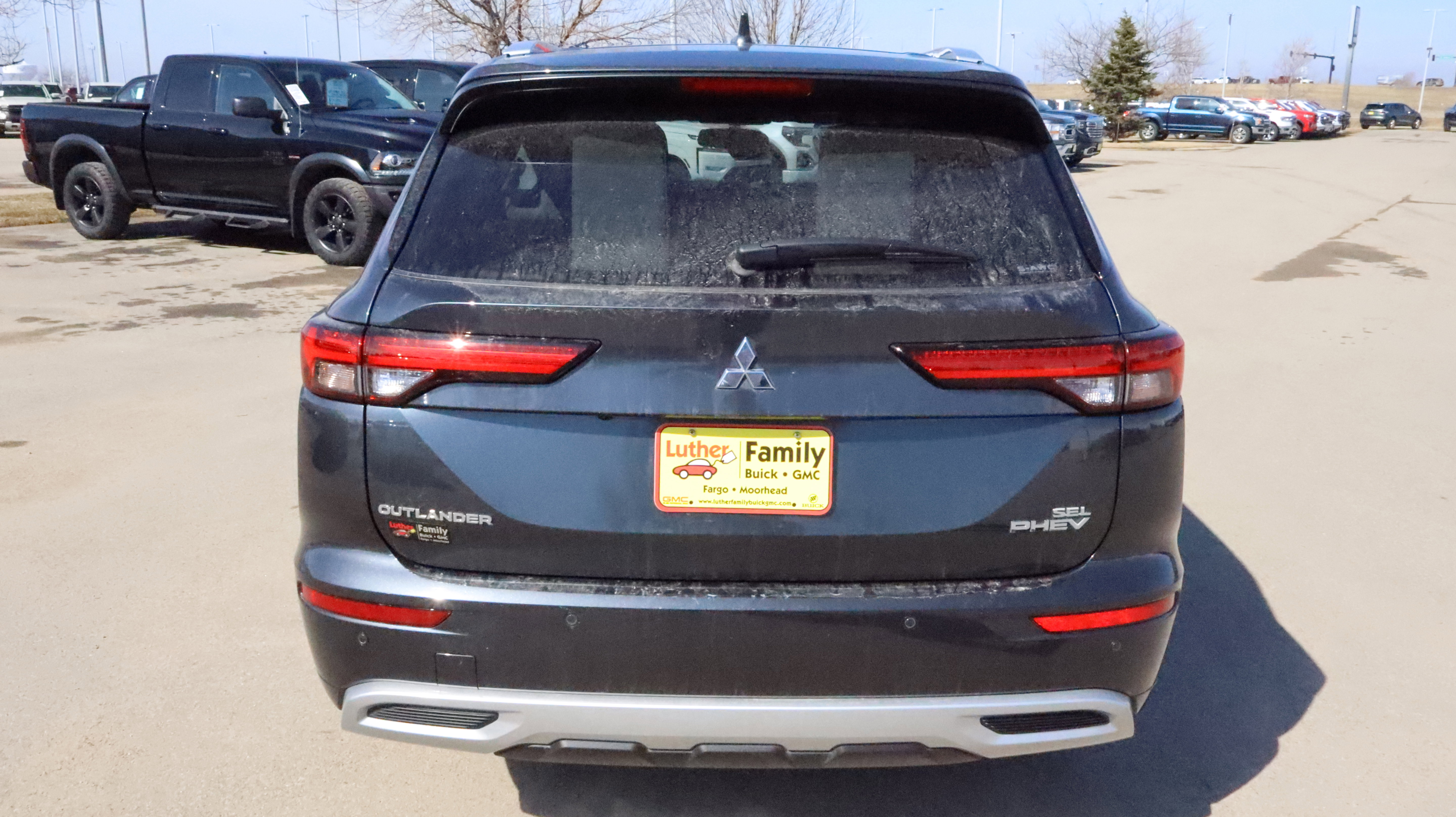 Used 2025 Mitsubishi Outlander SEL image 6