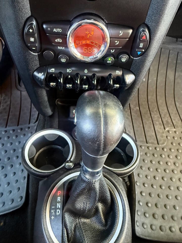 Used 2013 MINI Cooper S image 17