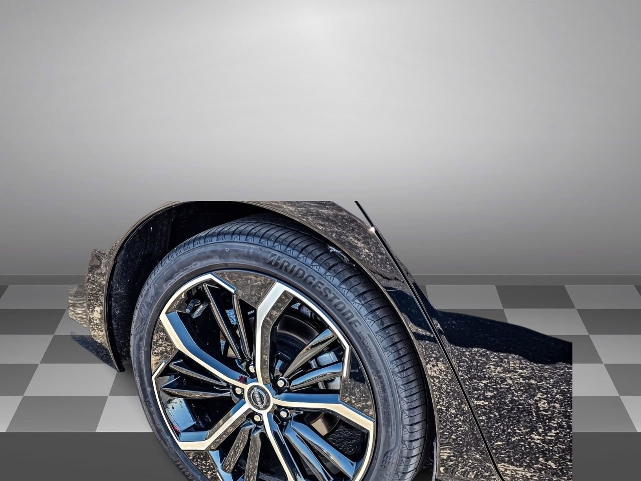 Used 2025 Nissan Altima 2.5 SR image 3