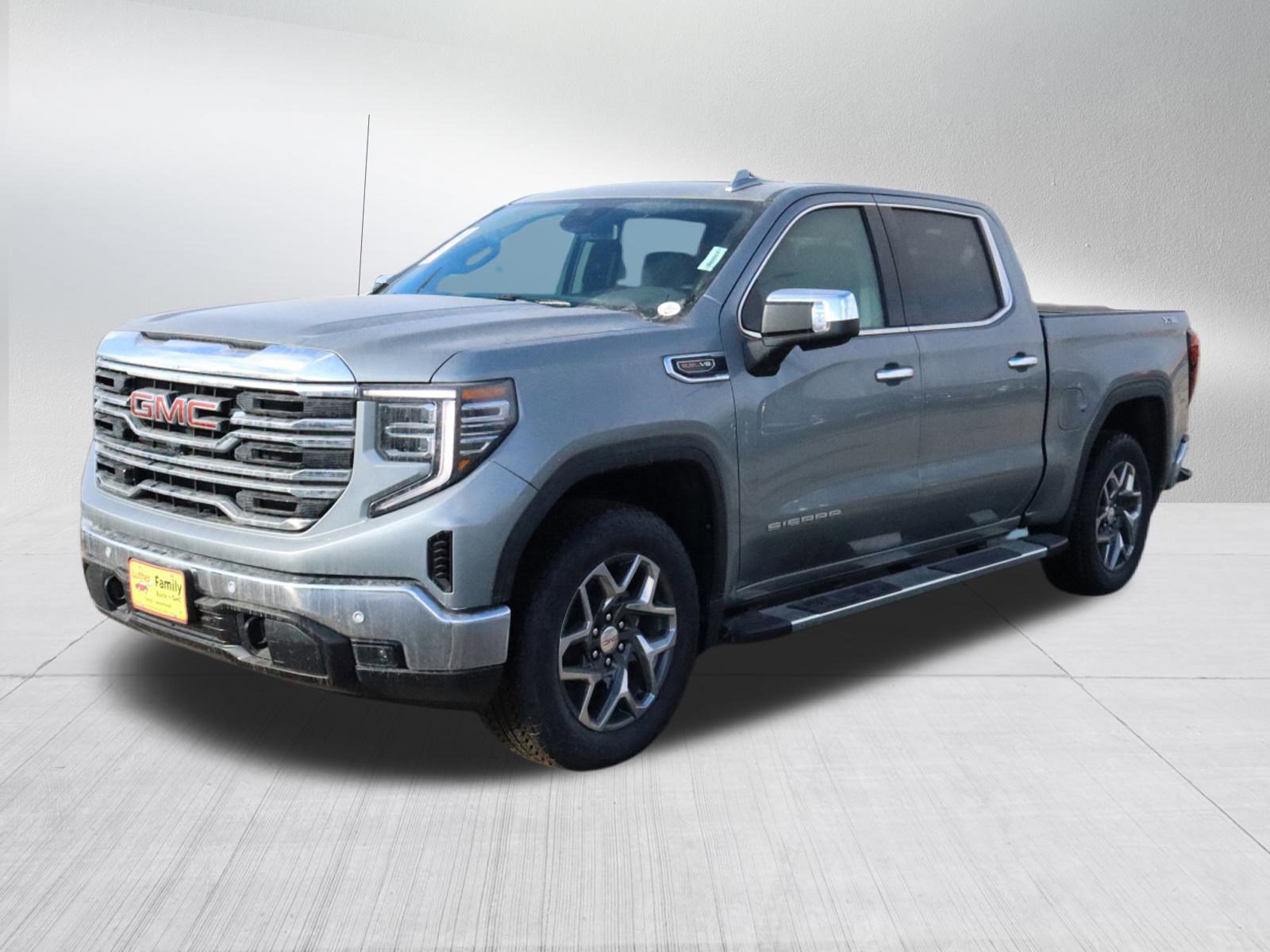 New 2026 GMC Sierra 1500 SLT w/ SLT Premium Plus Package image 3
