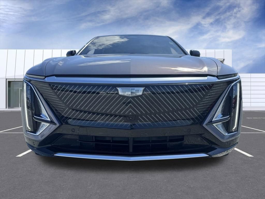 Used 2024 Cadillac Lyriq Tech w/ Driver Assist Package AWD/4WD image 7