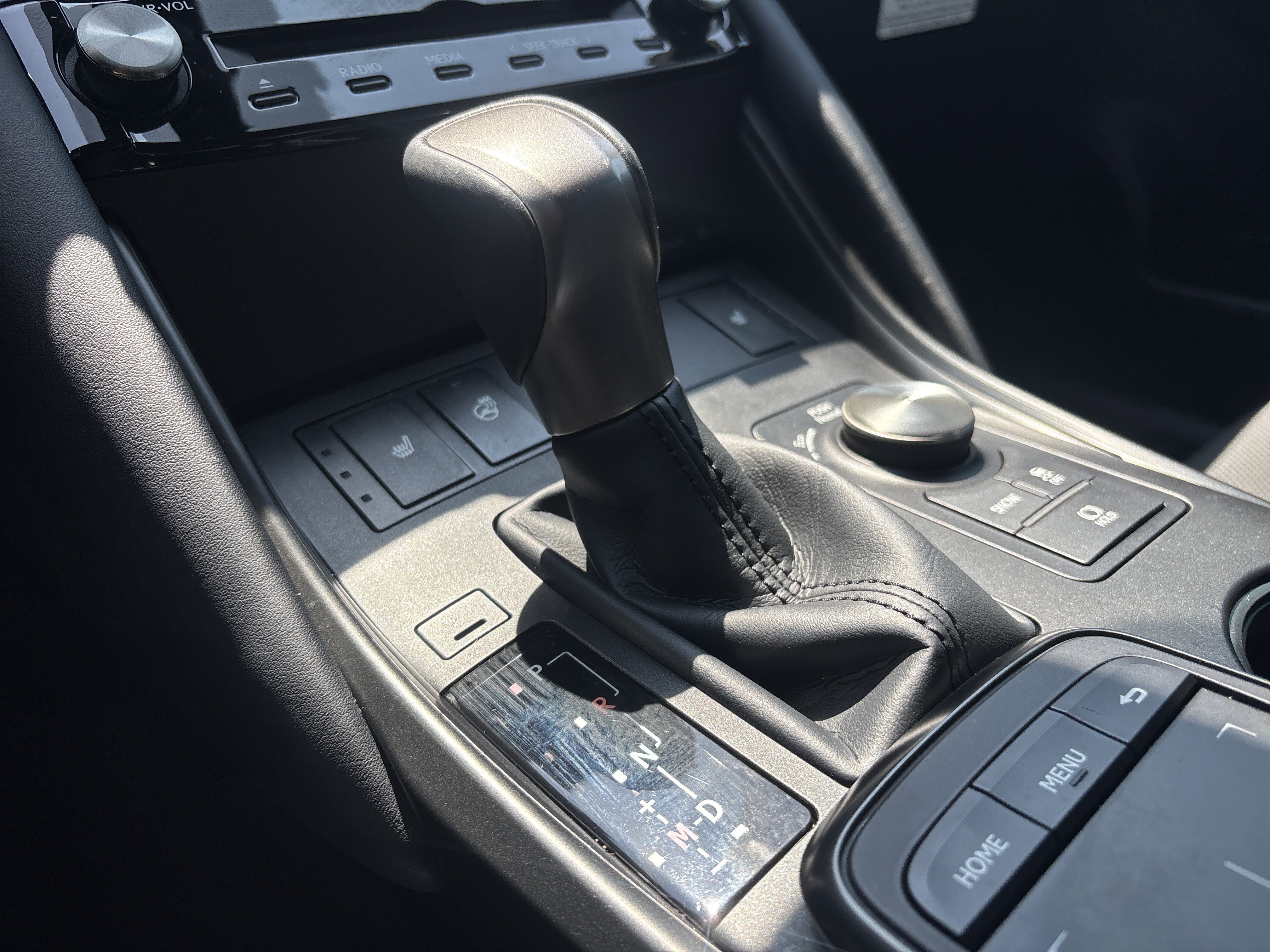 Certified 2025 Lexus IS 350 F Sport RWD image 26