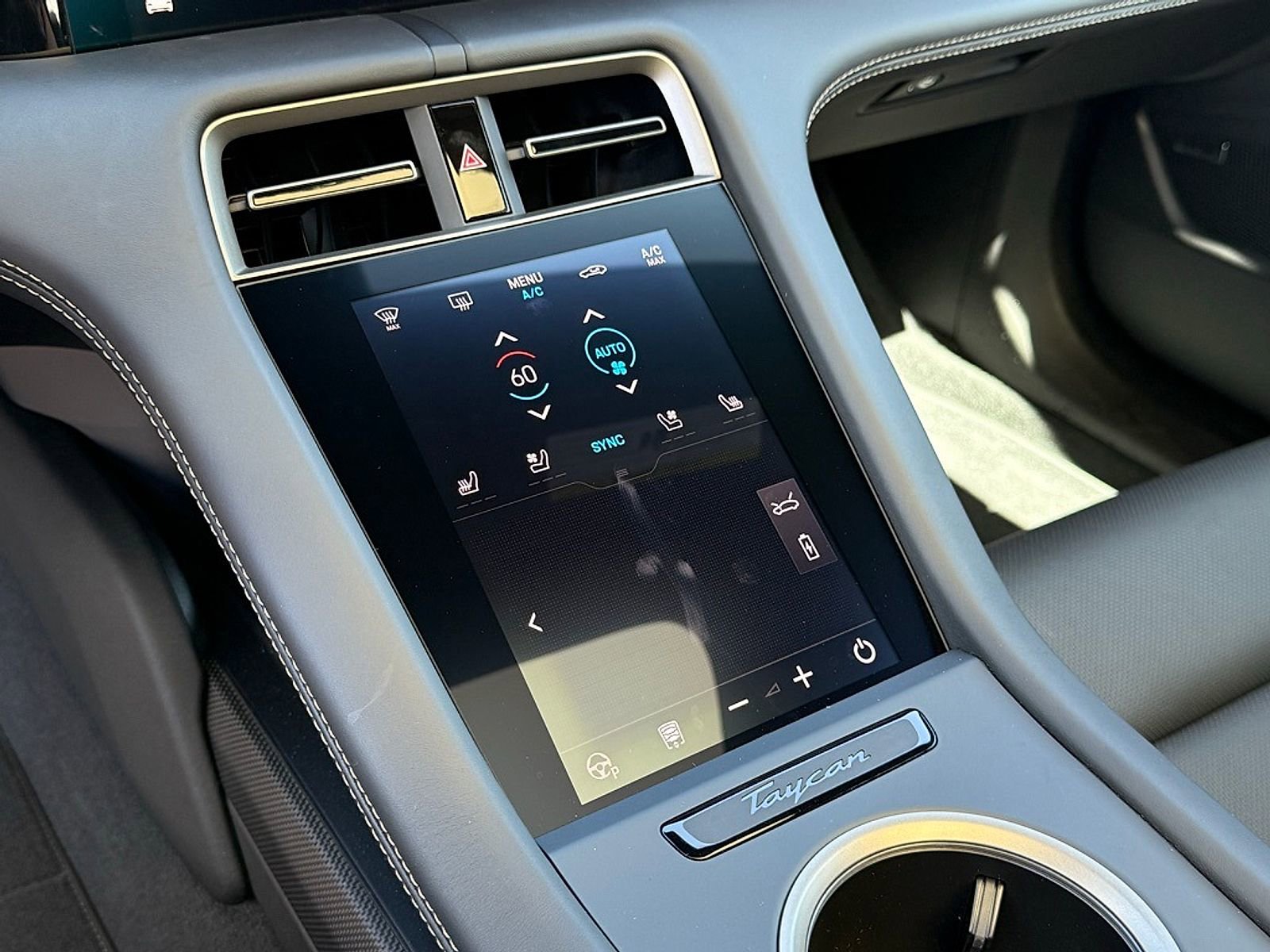 New 2025 Porsche Taycan Turbo S AWD/4WD image 22
