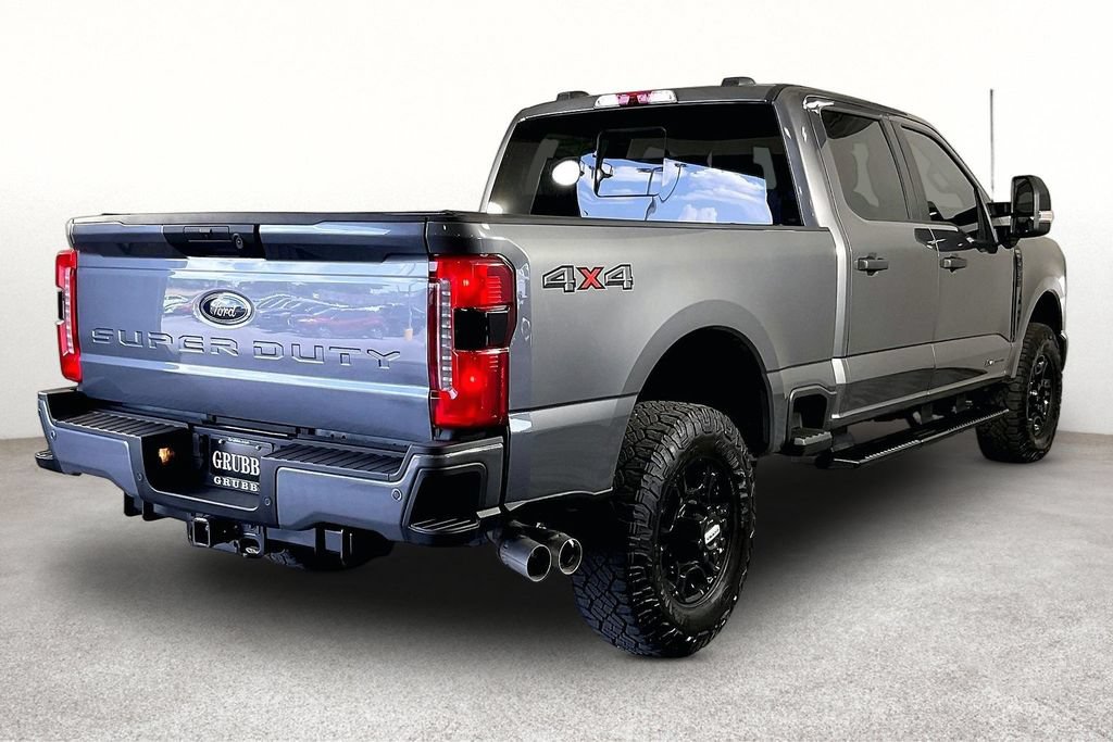 Used 2025 Ford F350 XL w/ STX Appearance Package AWD/4WD image 4