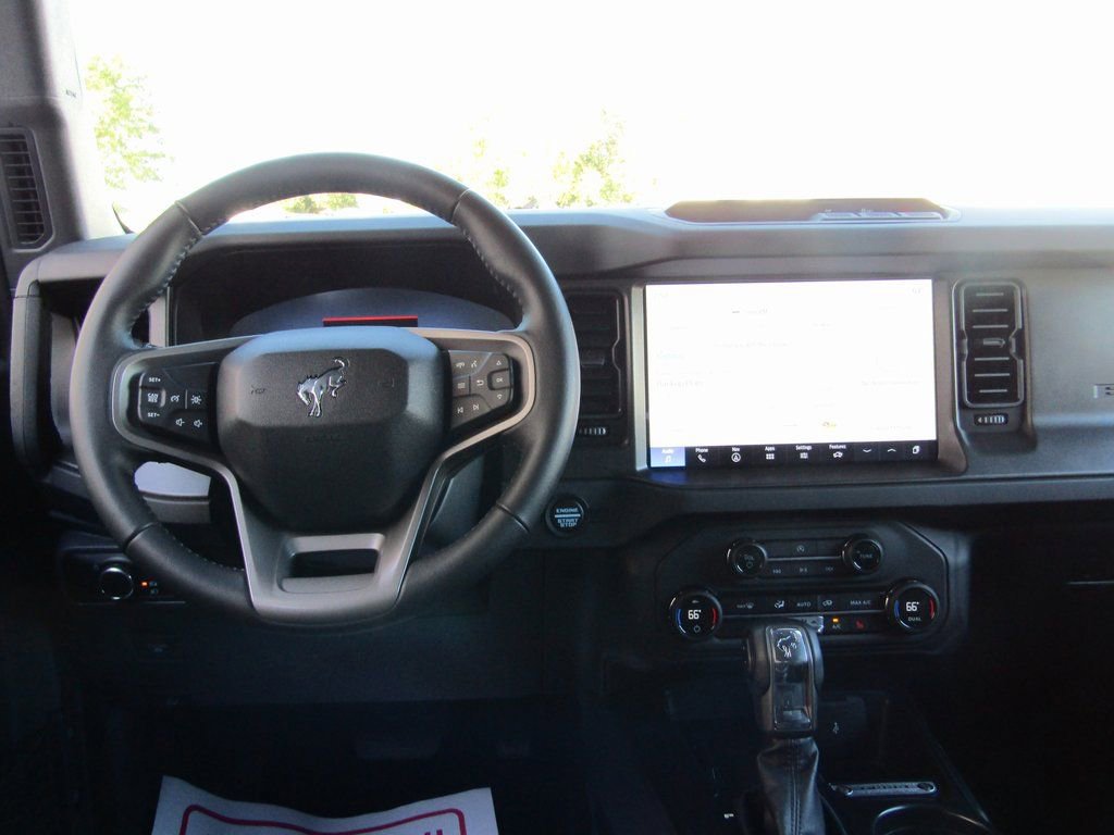 Used 2025 Ford Bronco Big Bend image 5