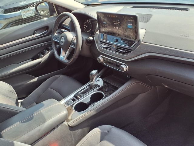 Used 2023 Nissan Altima 2.5 SV w/ SV Premium Package FWD image 29