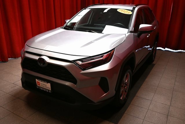 Certified 2025 Toyota RAV4 XLE image 4
