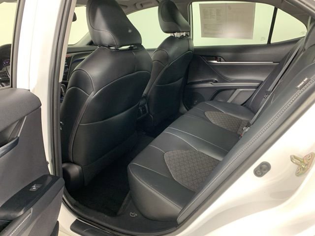 Used 2019 Toyota Camry XSE image 31