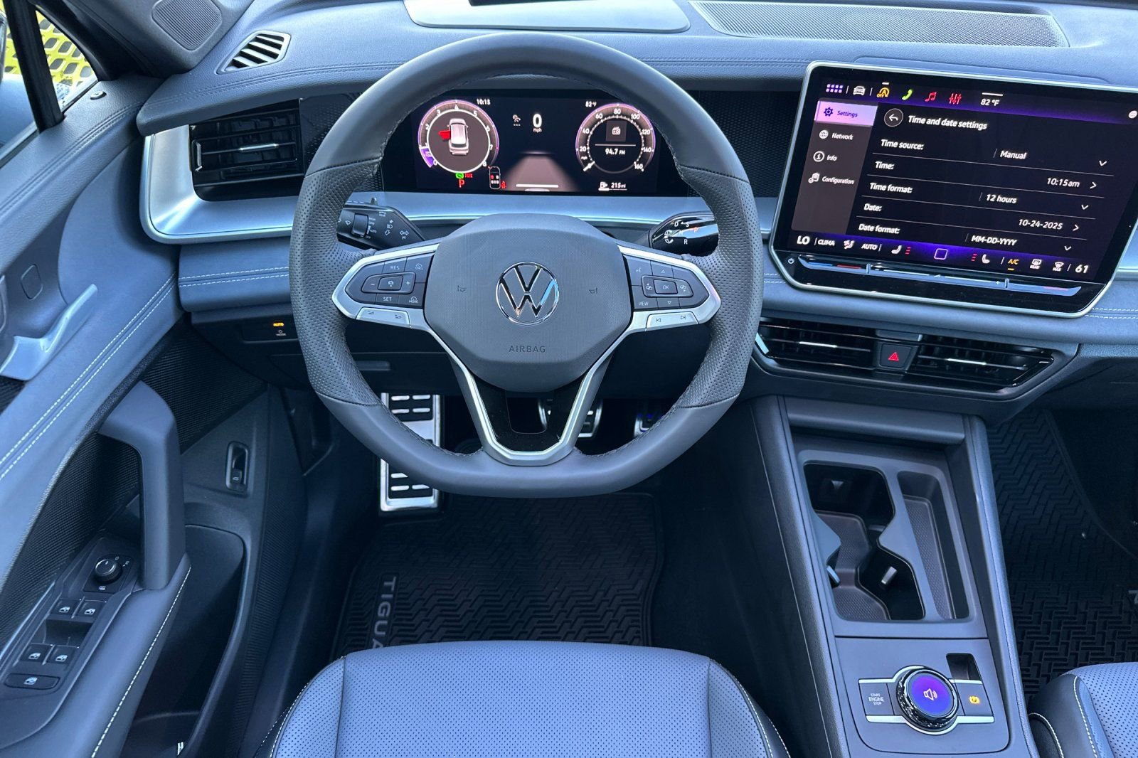 New 2026 Volkswagen Tiguan SE R-Line image 13