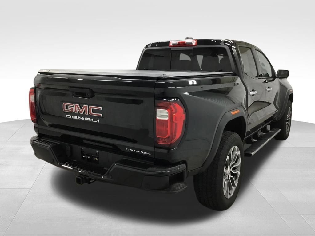 Used 2023 GMC Canyon Denali AWD/4WD image 14
