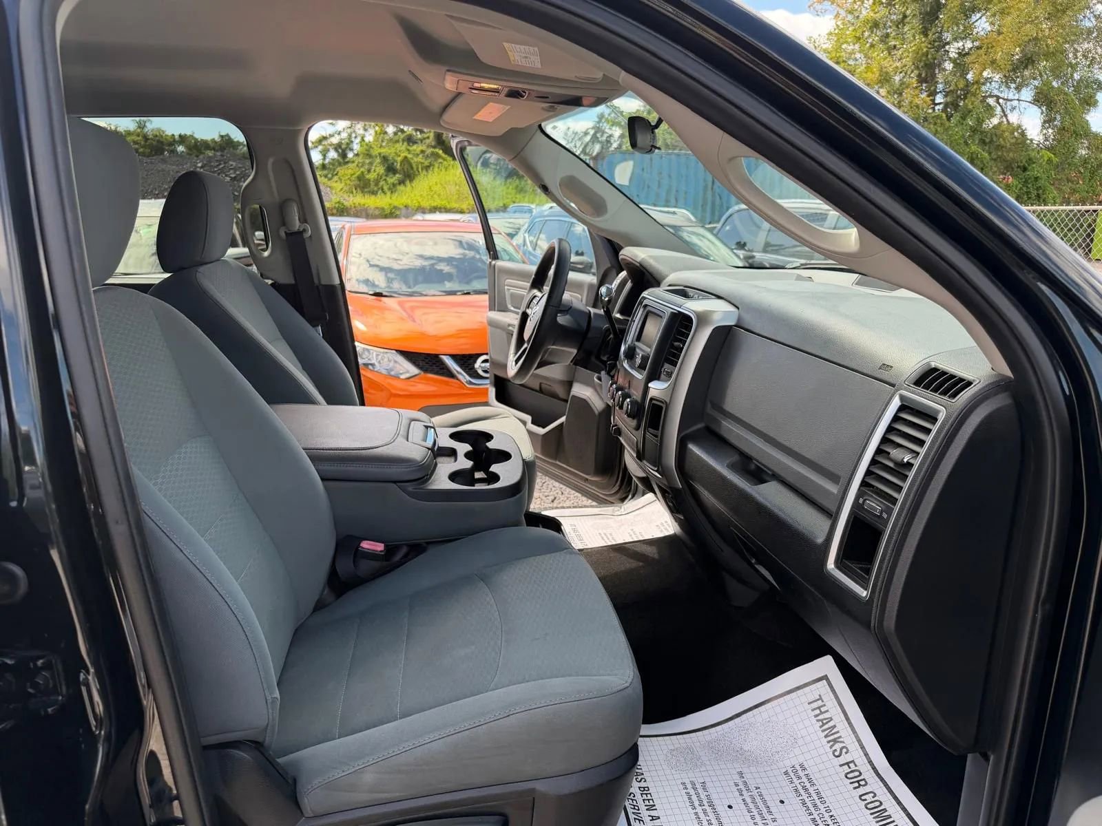 Used 2017 RAM 2500 SLT image 10