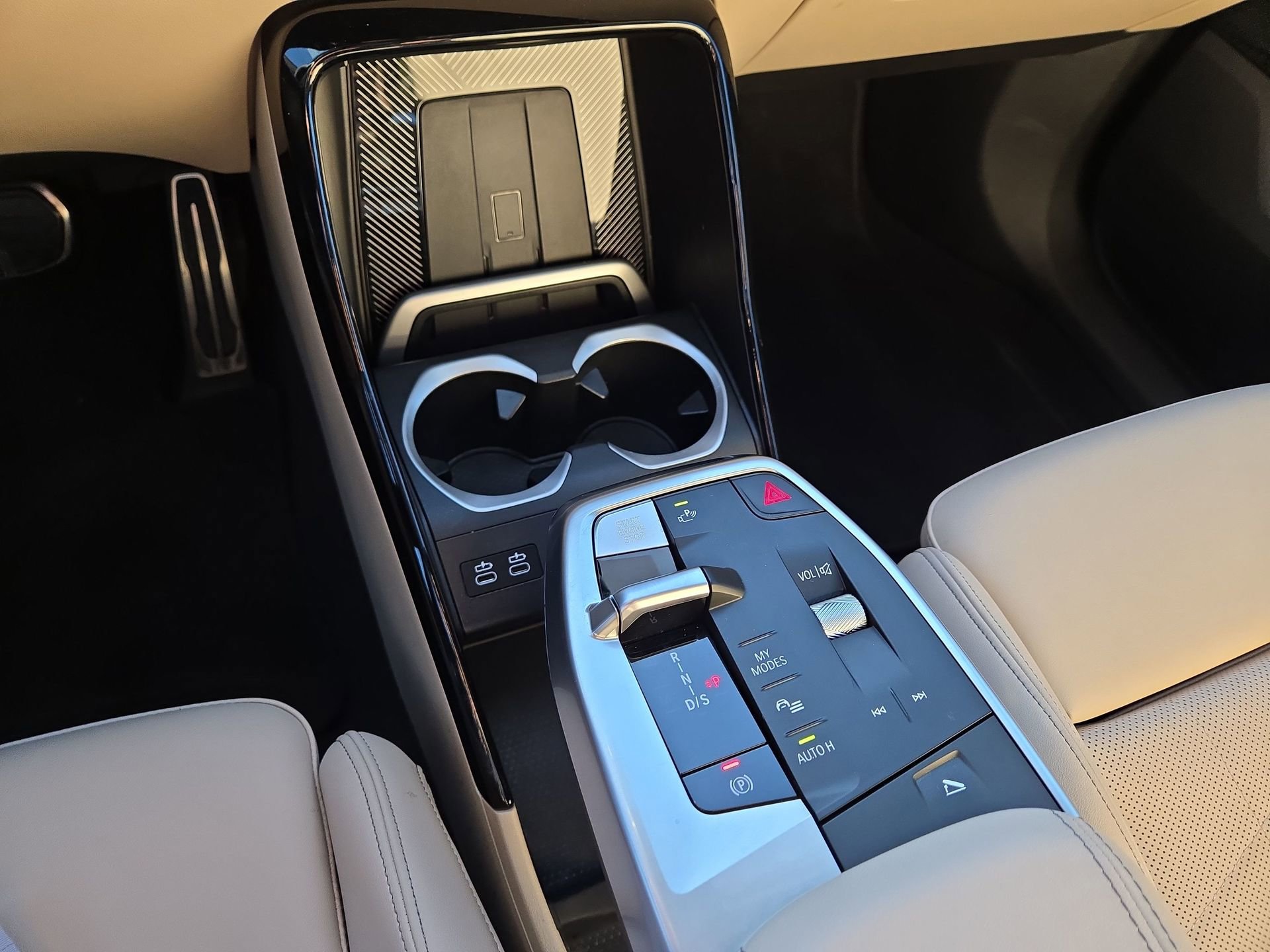 Used 2025 BMW X1 xDrive28i AWD/4WD image 22