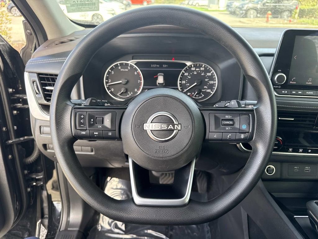 Certified 2022 Nissan Rogue SV image 29